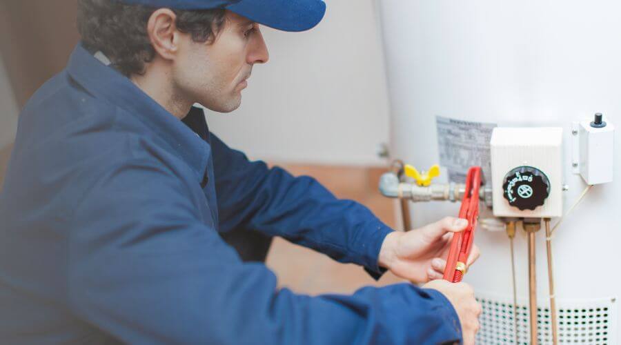 Professional Tankless Water Heater Installation in Freeport, MN